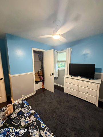 4404 Charlotte Ann Dr, Louisville, KY 40216