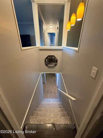 4404 Charlotte Ann Dr, Louisville, KY 40216