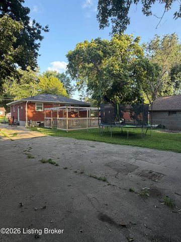 4404 Charlotte Ann Dr, Louisville, KY 40216