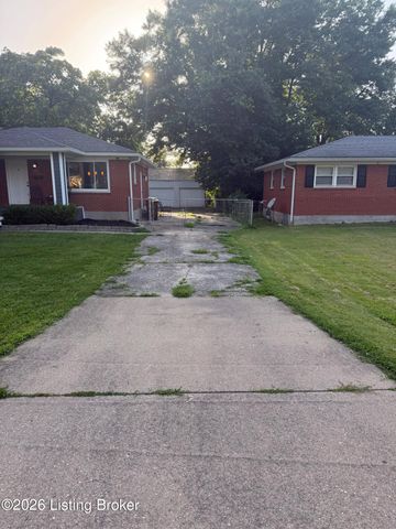4404 Charlotte Ann Dr, Louisville, KY 40216