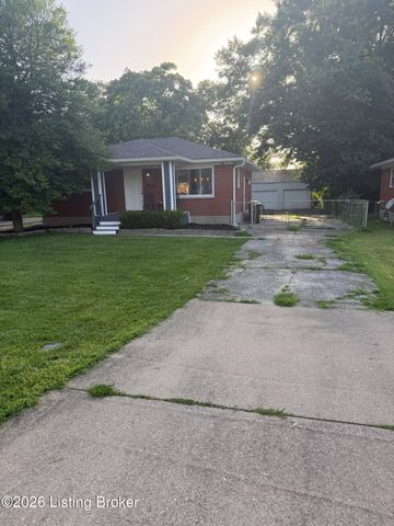 4404 Charlotte Ann Dr, Louisville, KY 40216