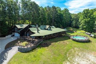 3554 Martin Creek Drive, Gainesville, GA 30506