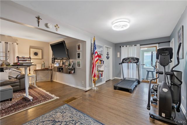 106 Edgeworth Avenue, Geddes, NY 13219
