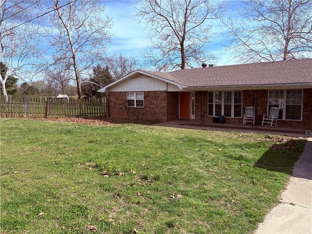 19973 Kirklane Road, Lincoln, AR 72744