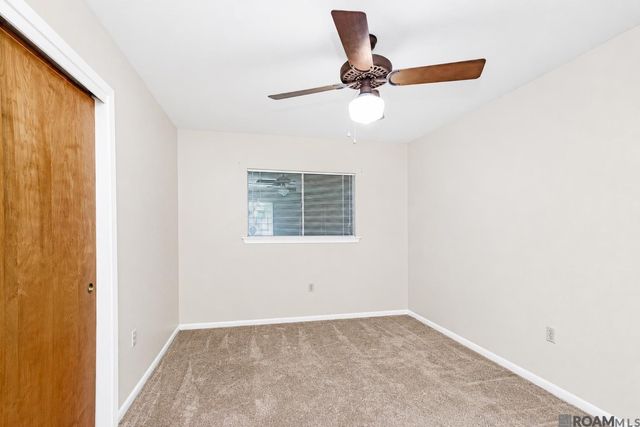 9967 Bunting Dr, Baton Rouge, LA 70809