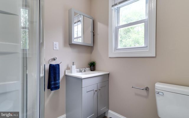 605 4TH AVE, Lindenwold, NJ 08021