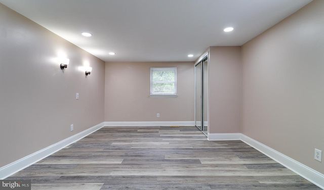 605 4TH AVE, Lindenwold, NJ 08021