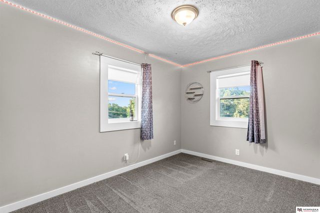 2210 Avenue C, Plattsmouth, NE 68048