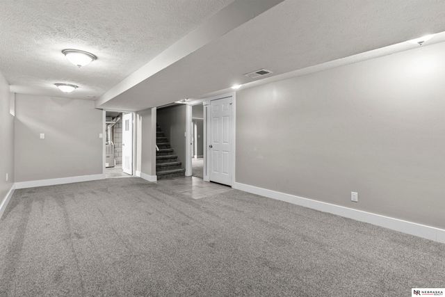 2210 Avenue C, Plattsmouth, NE 68048
