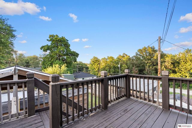 2210 Avenue C, Plattsmouth, NE 68048