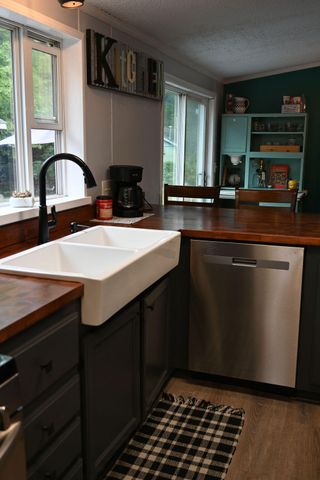 931 W Barney Avenue, Muskegon, MI 49441