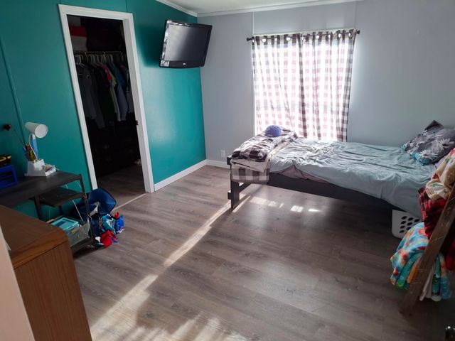 931 W Barney Avenue, Muskegon, MI 49441