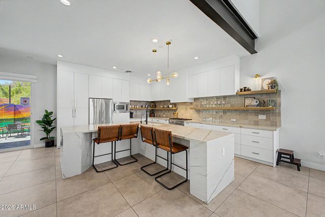 6730 E 1ST Avenue, Scottsdale, AZ 85251