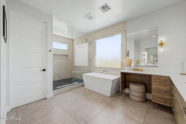 6730 E 1ST Avenue, Scottsdale, AZ 85251