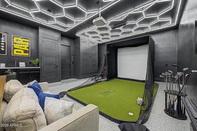 6730 E 1ST Avenue, Scottsdale, AZ 85251