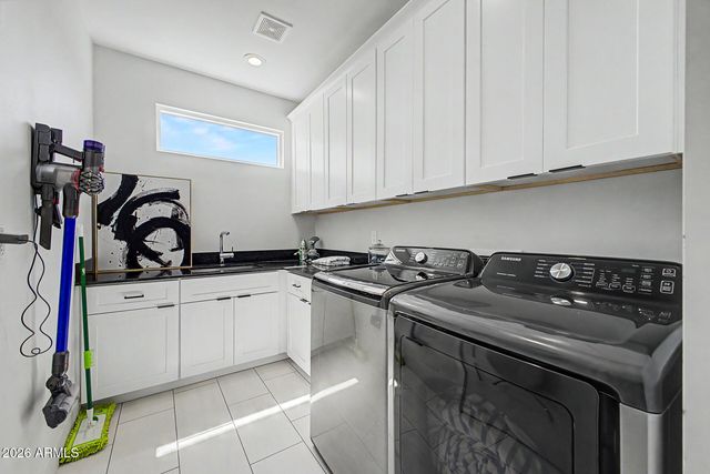 6730 E 1ST Avenue, Scottsdale, AZ 85251