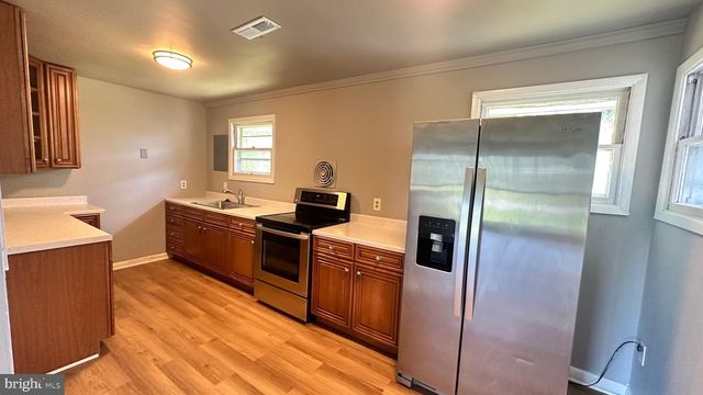 420 ROYAL ST, Winchester, VA 22601
