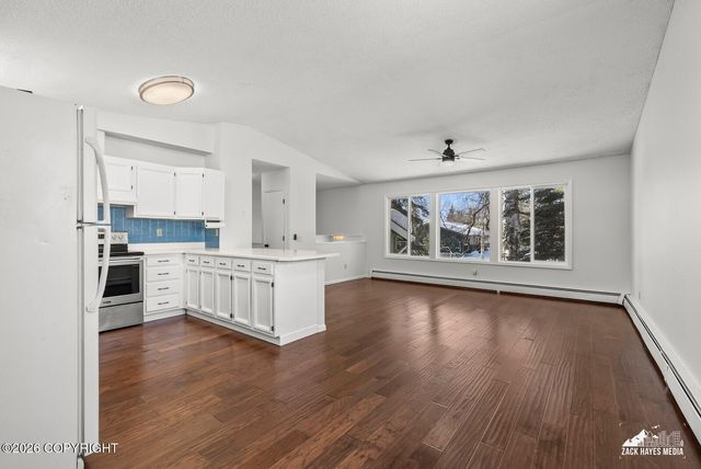 5810 College Drive, Anchorage, AK 99504