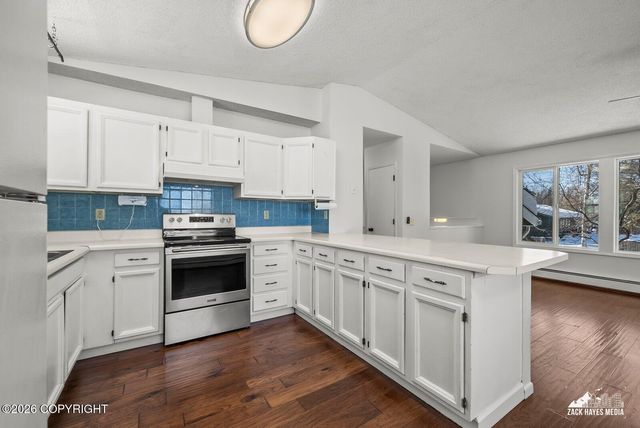 5810 College Drive, Anchorage, AK 99504