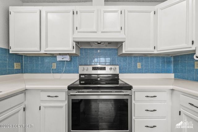 5810 College Drive, Anchorage, AK 99504