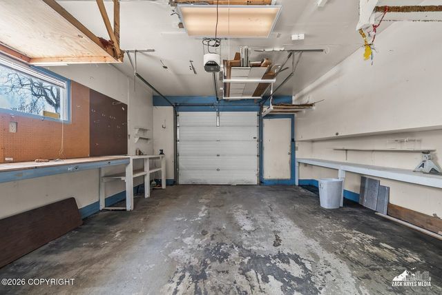 5810 College Drive, Anchorage, AK 99504