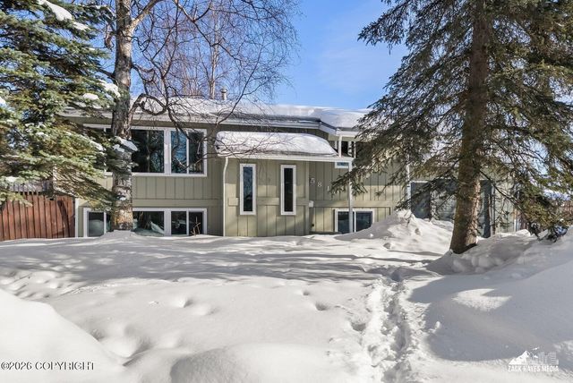 5810 College Drive, Anchorage, AK 99504