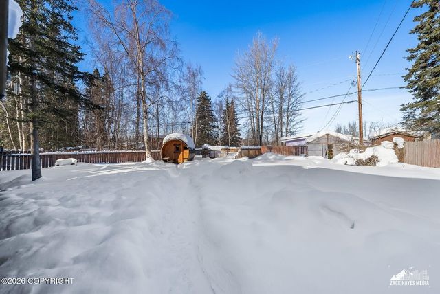 5810 College Drive, Anchorage, AK 99504