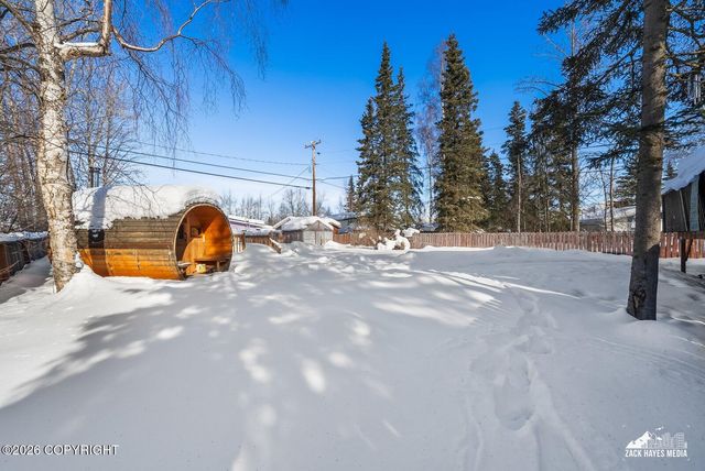 5810 College Drive, Anchorage, AK 99504