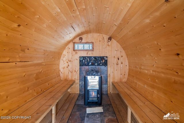 5810 College Drive, Anchorage, AK 99504