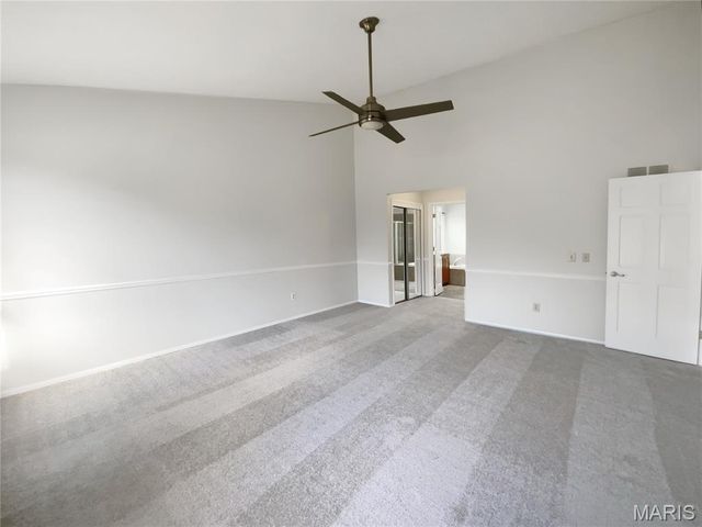 15751 Heathercroft Drive, Chesterfield, MO 63017