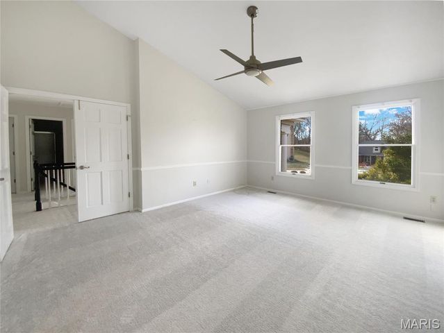 15751 Heathercroft Drive, Chesterfield, MO 63017