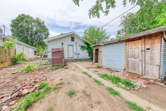 841 S Pershing Avenue, Indianapolis, IN 46221