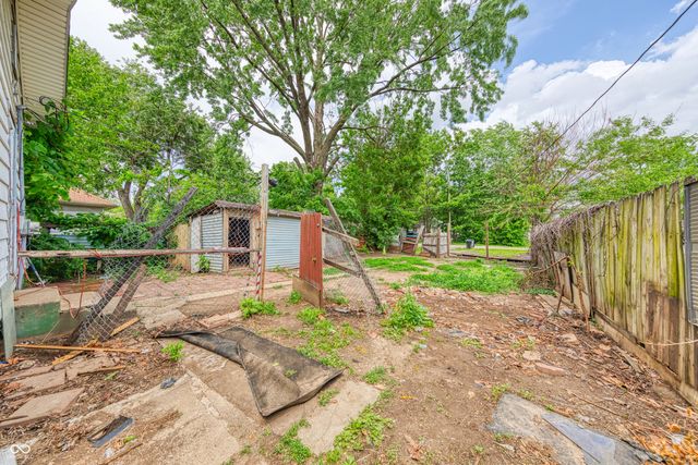 841 S Pershing Avenue, Indianapolis, IN 46221