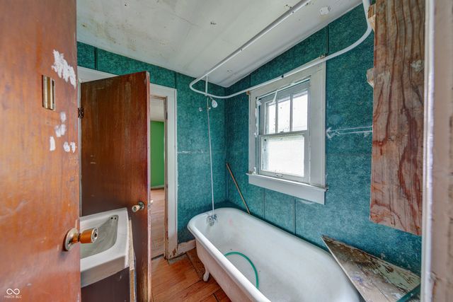 841 S Pershing Avenue, Indianapolis, IN 46221