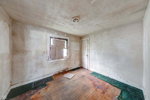 841 S Pershing Avenue, Indianapolis, IN 46221