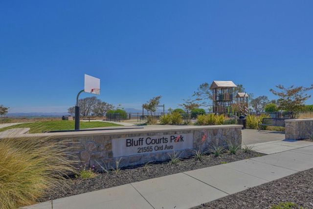 17655 Reynolds Street, Marina, CA 93933
