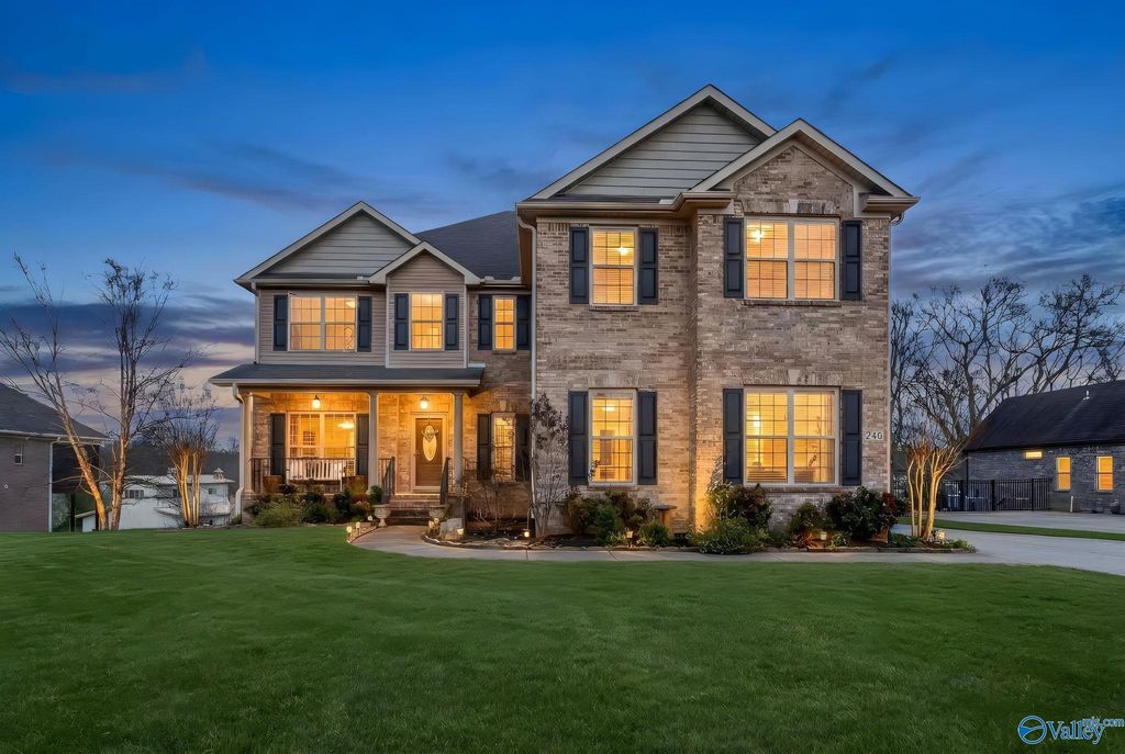 246 Brevard Boulevard, Huntsville, AL 35811