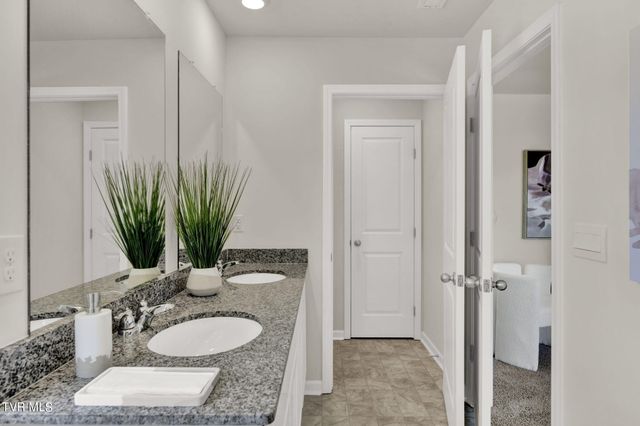 1164 Aspen Terrace, Greeneville, TN 37745