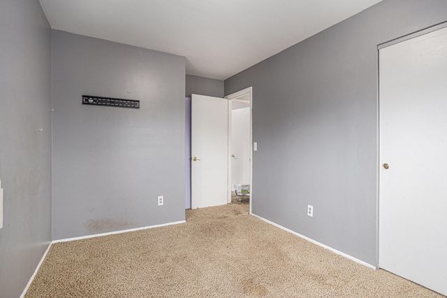 897 N Washington Avenue N, Battle Creek, MI 49037