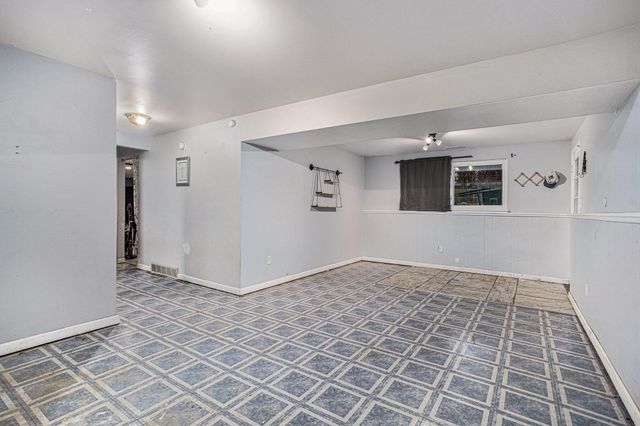 897 N Washington Avenue N, Battle Creek, MI 49037