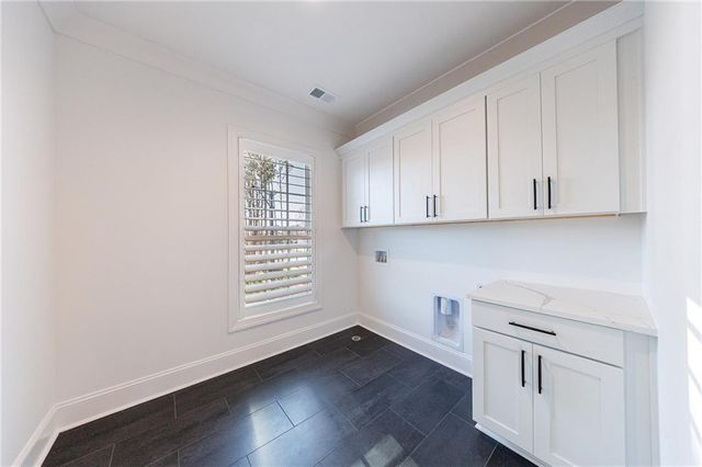 650 Mayfair Court, Alpharetta, GA 30009