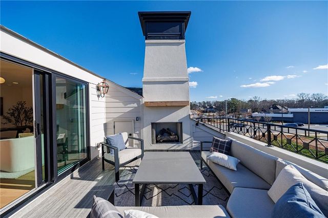 650 Mayfair Court, Alpharetta, GA 30009