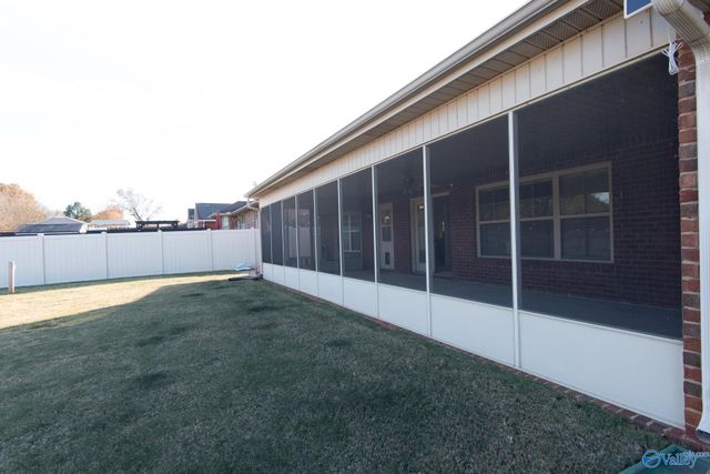 105 Bridge Crest Drive, Harvest, AL 35749