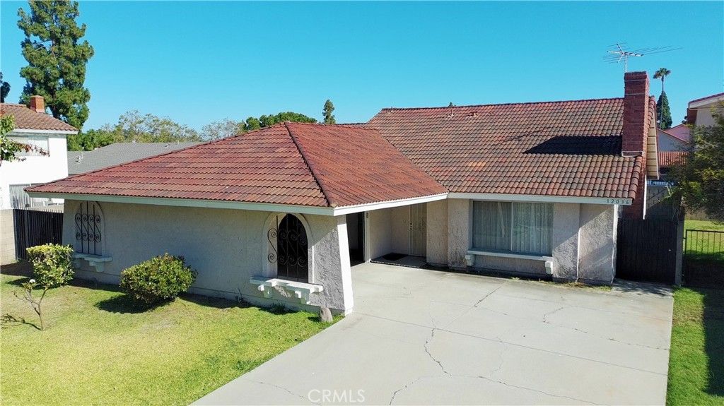 12036 Camino Valencia, Cerritos, CA 90703