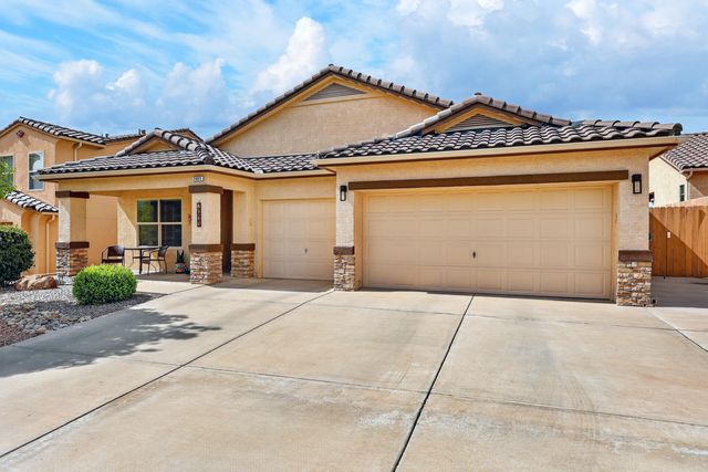 2605 Cerro Chafo Road SE, Rio Rancho, NM 87124