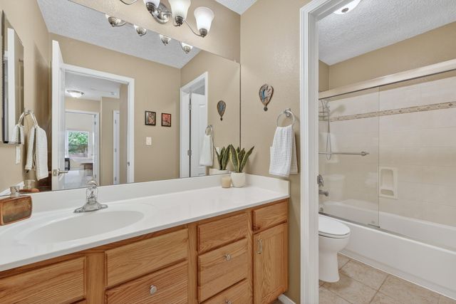 2605 Cerro Chafo Road SE, Rio Rancho, NM 87124