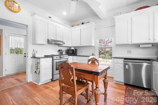 1315 Scotts Creek Road, Statesville, NC 28625