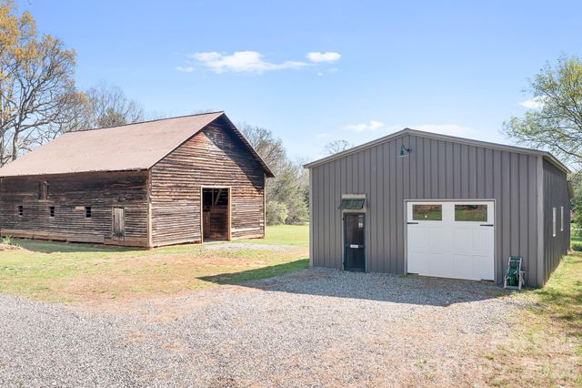 1315 Scotts Creek Road, Statesville, NC 28625