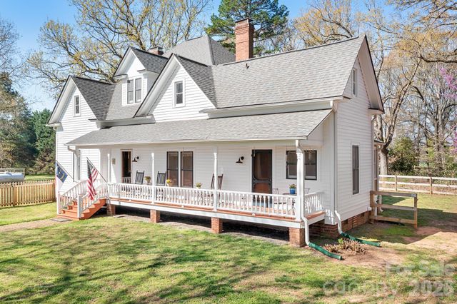 1315 Scotts Creek Road, Statesville, NC 28625