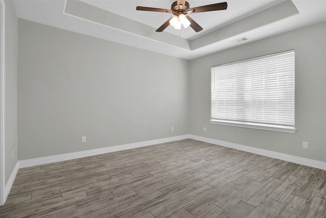 622 E Heron Street, Denison, TX 75021